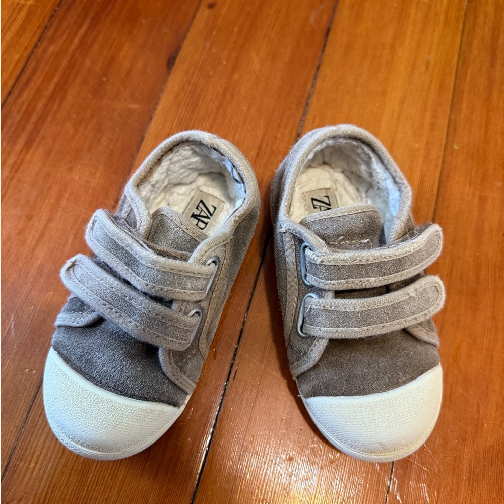 Zara Kids Beige and White Velcro Sneakers